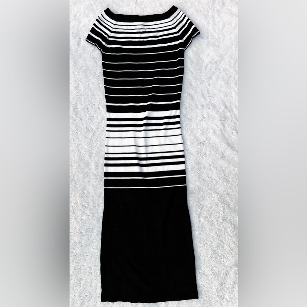 SNDYS Revolve Black & White Ribbed Stripe Knit Body con Maxi Dress